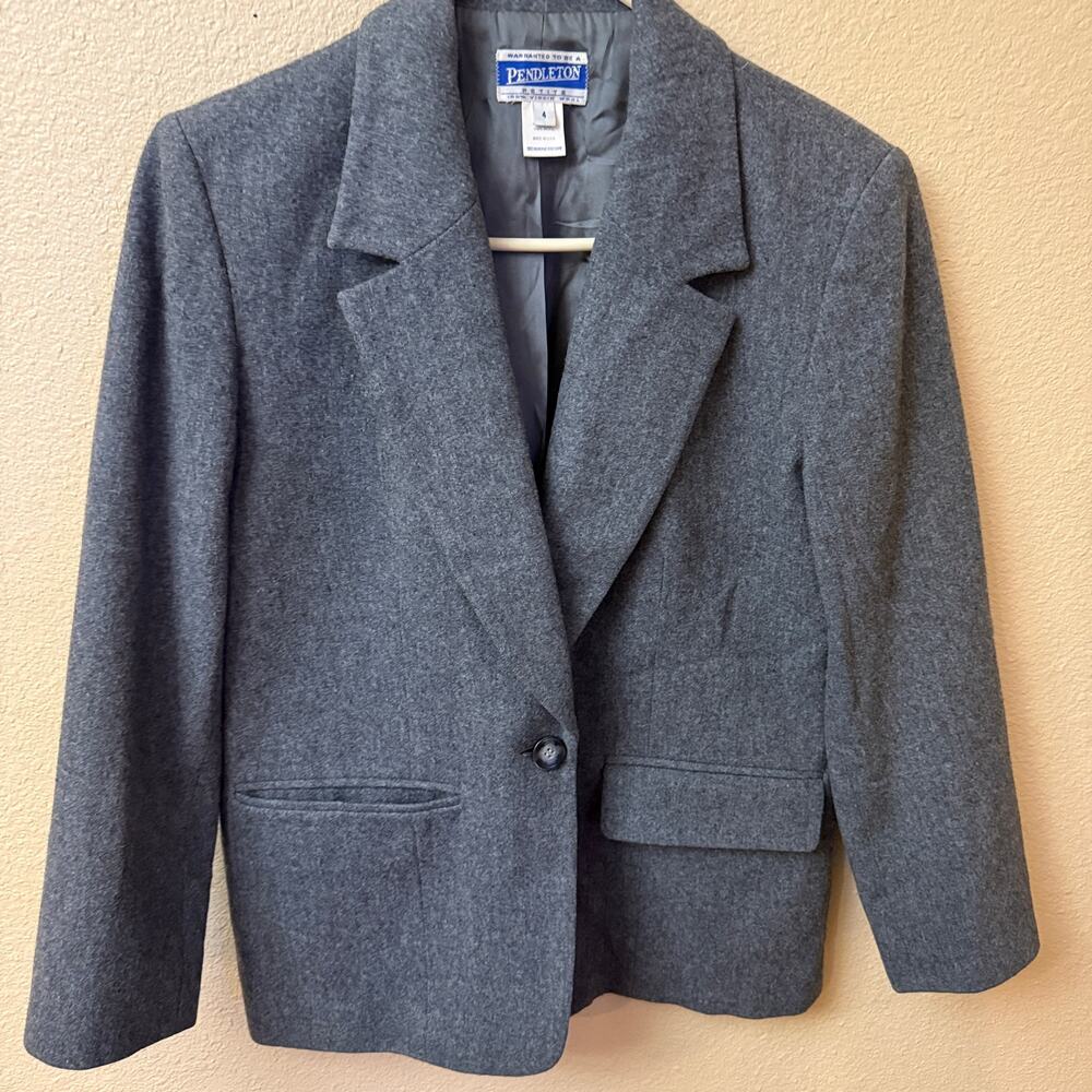 Vintage Women's Pendleton Petite 4 Charcoal Gray Single-Button Wool Blazer Chic